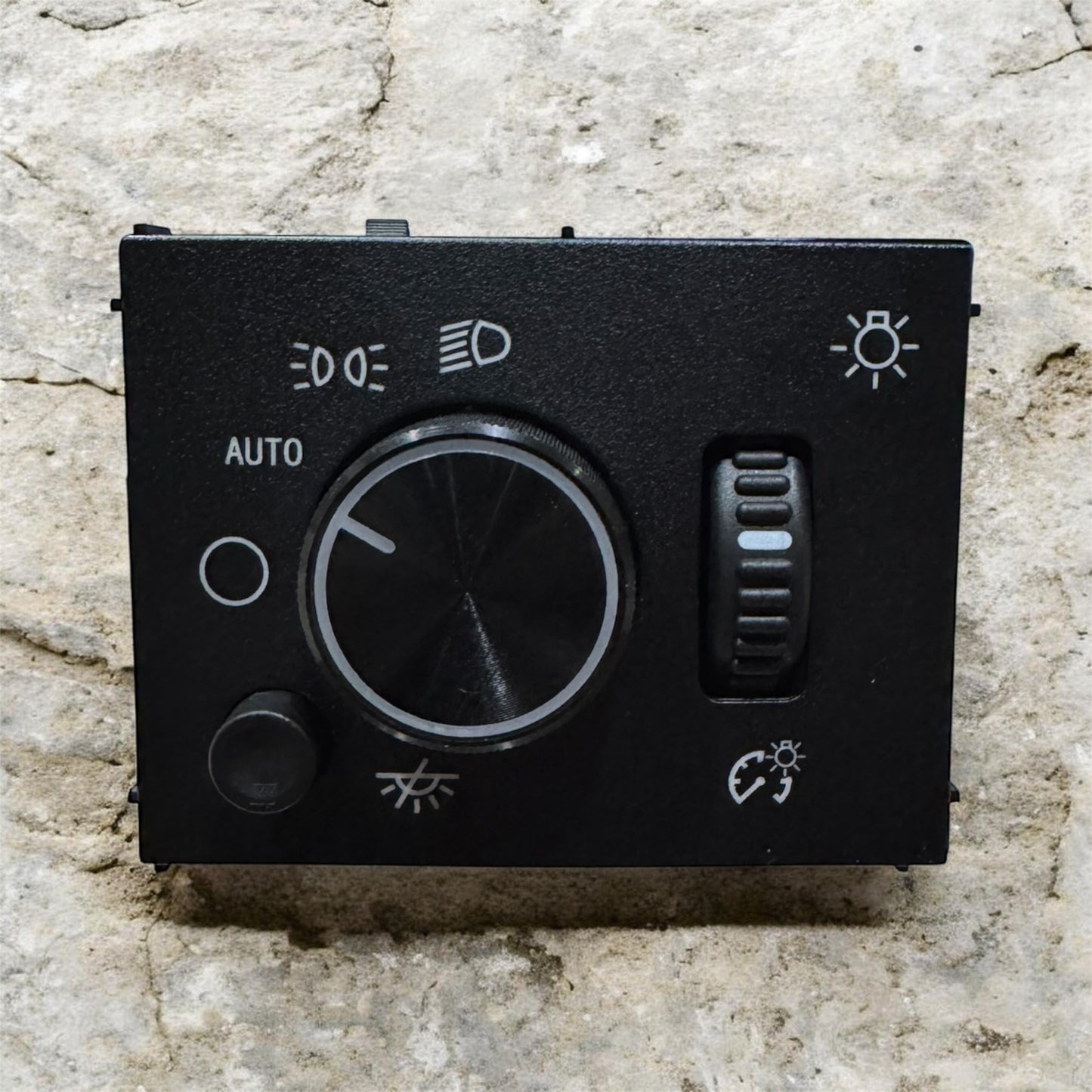 2003-2006 Black on Black Redline Manual AC and Headlight Knob Combo (Pre-Order Only, Limited Amount)