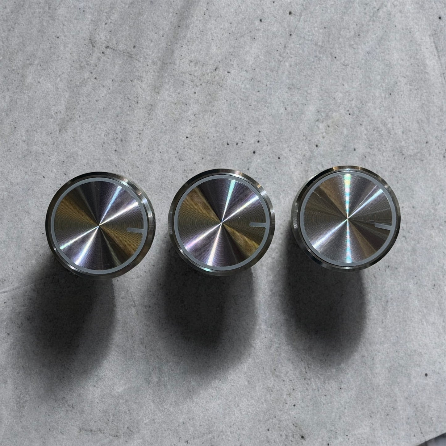 Black or Silver Redline REAR AC Panel Knobs. (KNOBS ONLY) (SOLAMENTE LAS PERRILLAS) Modules NOT included!
