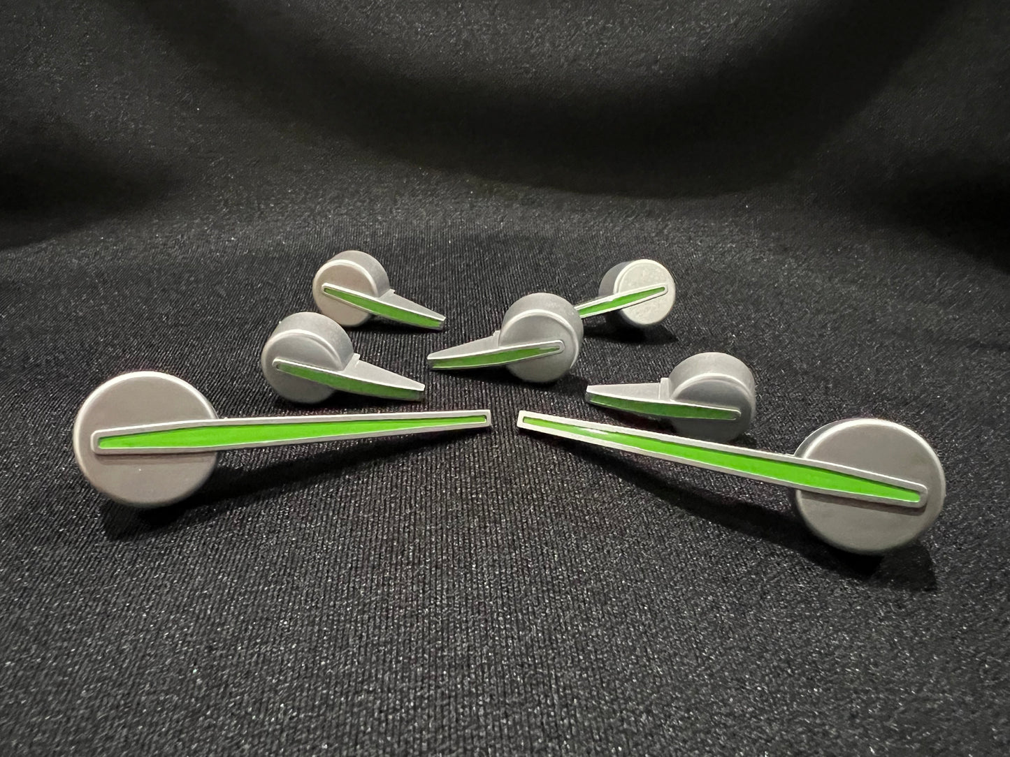 2014-2018 GM Needles Silver Hub